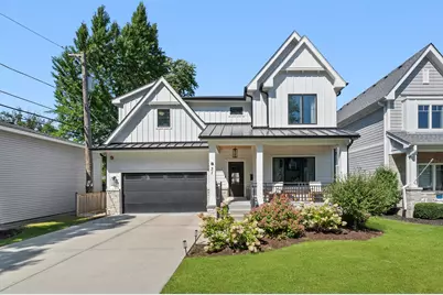 31 Richmond Avenue, La Grange Park, IL 60526 - Photo 1