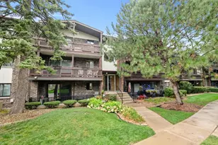 14031 Gail Ln, Crestwood, IL 60418 - Photo 1