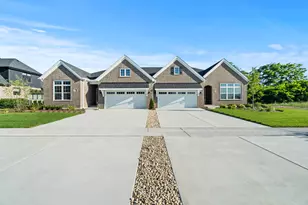 16560 Kayla Dr, Lemont, IL 60439 - Photo 1