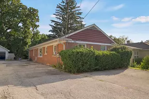 311 Prairie Ave, Highwood, IL 60040 - Photo 1