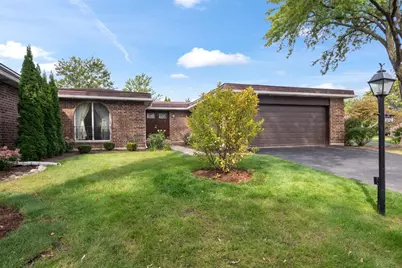 2378 Salceda Drive, Northbrook, IL 60062 - Photo 1