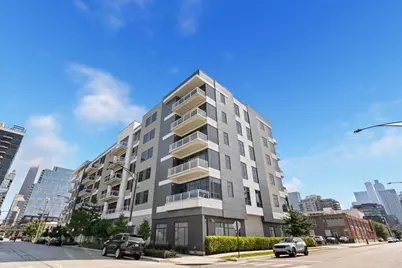 367 W Locust Street #506, Chicago, IL 60610 - Photo 1