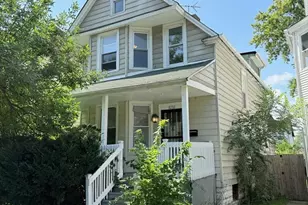 8232 S East End Ave, Chicago, IL 60617 - Photo 1