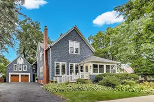 1606 Forest Ave, Wilmette, IL 60091 - Photo 1