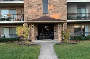 7913 Paxton Ave, Tinley Park, IL 60477 - Photo 1