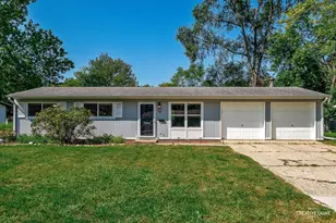 54 Sierra Rd, Montgomery, IL 60538 - Photo 1