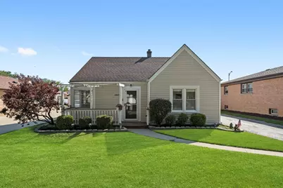 10647 Princess Avenue, Chicago Ridge, IL 60415 - Photo 1