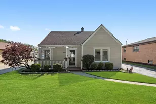 10647 Princess Ave, Chicago Ridge, IL 60415 - Photo 1