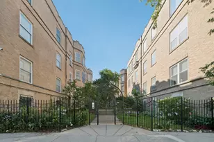 1321 W Fargo Ave, Chicago, IL 60626 - Photo 1