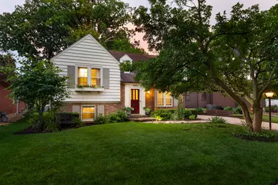 4741 Montgomery Avenue, Downers Grove, IL 60515 - Photo 1