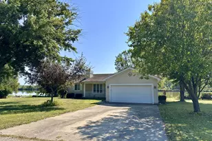 22710 1075 North Ave, Princeton, IL 61356 - Photo 1