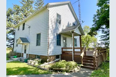 2931 E 10th Road, Utica, IL 61373 - Photo 1