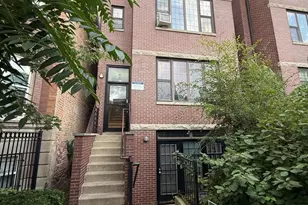 5619 S Calumet Ave, Chicago, IL 60637 - Photo 1