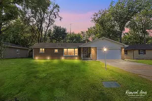 54 Cherry Dr, Kankakee, IL 60901 - Photo 1