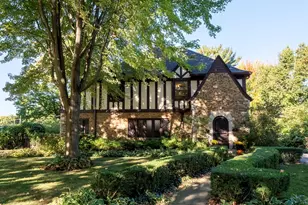 123 Ingleside Ave, Aurora, IL 60506 - Photo 1