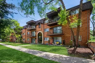 2340 186th St, Lansing, IL 60438 - Photo 1