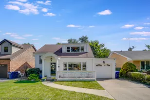 929 Sherwood Rd, La Grange Park, IL 60526 - Photo 1