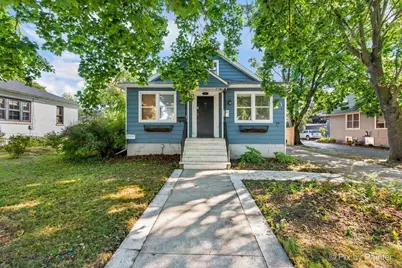 323 W Main Street, Barrington, IL 60010 - Photo 1