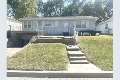 1304 W Wood Street, Bloomington, IL 61701 - Photo 1