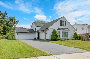 1013 Damico Dr, Chicago Heights, IL 60411 - Photo 1