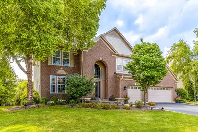 724 Porter Circle, Lindenhurst, IL 60046 - Photo 1