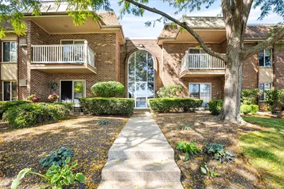 910 W Alleghany Drive #2A, Arlington Heights, IL 60004 - Photo 1