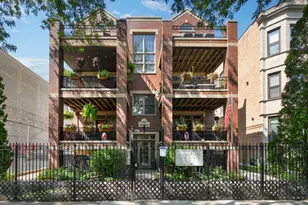 4826 N Winthrop Ave, Chicago, IL 60640 - Photo 1