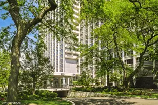 4250 N Marine Dr, Chicago, IL 60613 - Photo 1