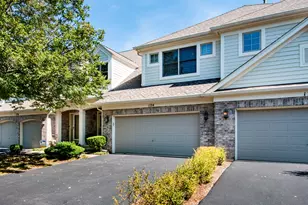 124 Fairway Dr, La Grange, IL 60525 - Photo 1