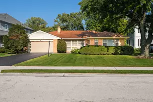 1263 Carlisle Pl, Deerfield, IL 60015 - Photo 1