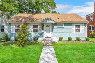 9532 Lexington Ave, Brookfield, IL 60513 - Photo 1