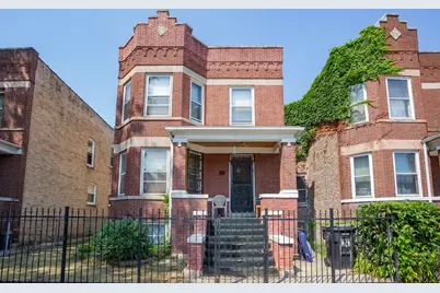 822 N Avers Avenue, Chicago, IL 60651 - Photo 1