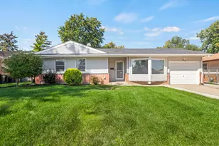 66 Forest Ln, Elk Grove Village, IL 60007 - Photo 1
