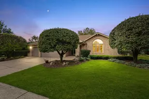 17654 Greenfield Ct, Orland Park, IL 60467 - Photo 1