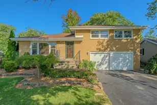 117 Linden Dr, Frankfort, IL 60423 - Photo 1