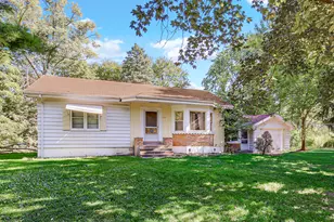 12555 S 76th Ave, Palos Heights, IL 60463 - Photo 1