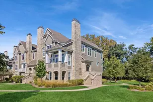 80 W Kennedy Ln, Hinsdale, IL 60521 - Photo 1