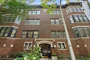 703 W Buena Ave, Chicago, IL 60613 - Photo 1