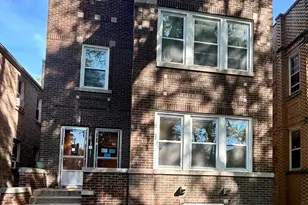 6117 N Meade Ave, Chicago, IL 60646 - Photo 1