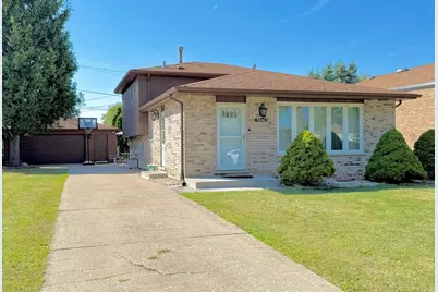 7840 Leclaire Avenue S, Burbank, IL 60459 - Photo 1