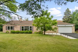 629 W Edgewood Rd, Lombard, IL 60148 - Photo 1
