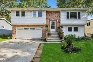 205 Orleans St, Carpentersville, IL 60110 - Photo 1