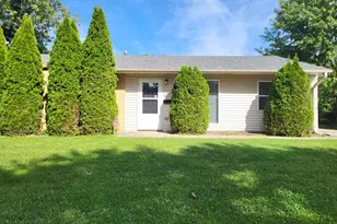 907 Dartmouth Ave, Matteson, IL 60443 - Photo 1