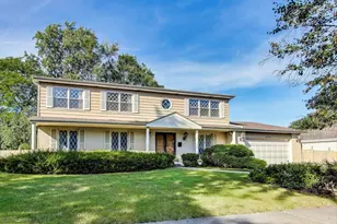 2724 Norwood Terrace, Glenview, IL 60025 - Photo 1