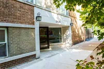 2424 W Estes Avenue #1C, Chicago, IL 60645 - Photo 1