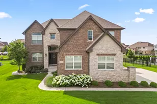 13052 Dunmoor Dr, Lemont, IL 60439 - Photo 1