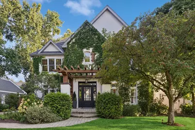 425 Greenfield Avenue, Glen Ellyn, IL 60137 - Photo 1