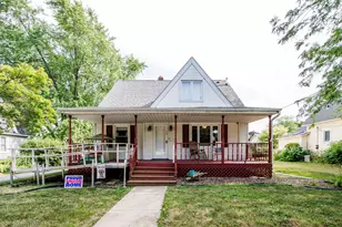 404 E South St, Peotone, IL 60468 - Photo 1