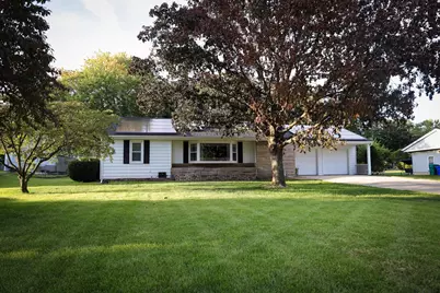 34 N Court Drive, Decatur, IL 62526 - Photo 1