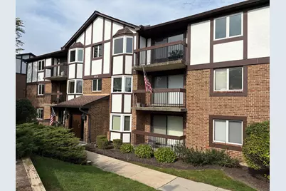 6818 Joliet Road #9, Indian Head Park, IL 60525 - Photo 1